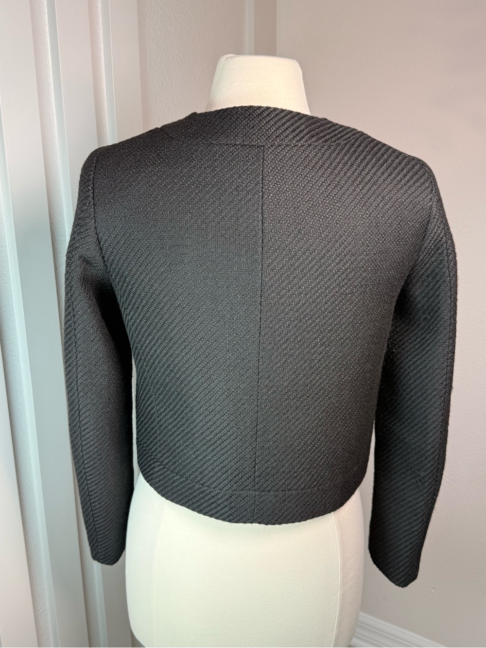 J.Crew Black Textured Cropped Jacket Gold Buttons Career Preppy Size 0 Parisian - Picture 3 of 11